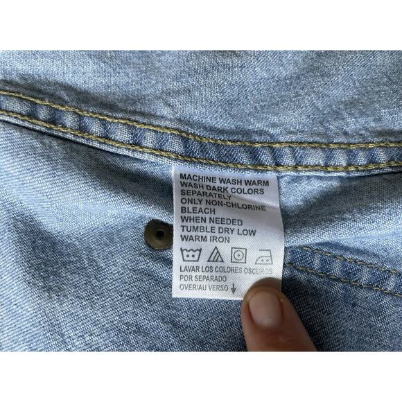 Y2K 90s Liz Claiborne Denim Wrap Mini Skirt W/ Tie & Button Closure Sz 6 Petite - Picture 9 of 16